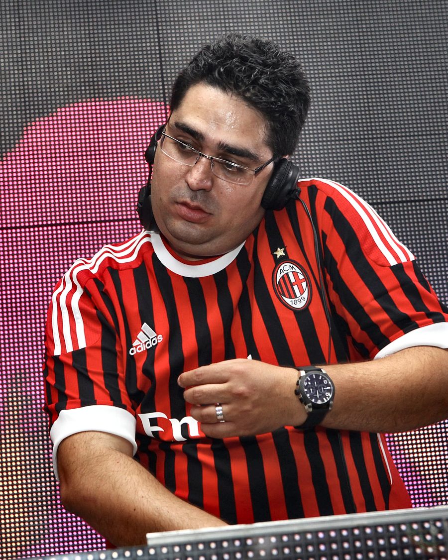 Richard Ohayon, DJ, aux platines